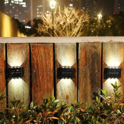 Applique exterieur solaire murale sur cloture en bois recharge automatique