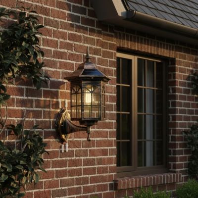 applique exterieur solaire capteur solaire sur mur briques rouges