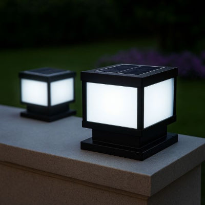 eclairage solaire exterieur lampes blanc froid sur muret