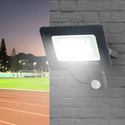 Projecteur led exterieur avec detecteur dans stade capteur et spot réglables