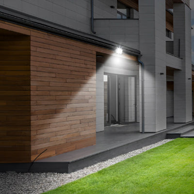 Projecteur led exterieur avec detecteur dans résidence éclairage puissant