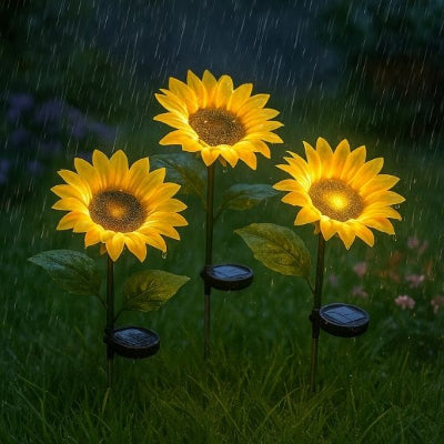 solaire lampe imperméable diffusant une lumière chaude sous la pluie